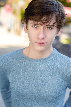 Aidan Fiske interpreta Jesse (Age 13)