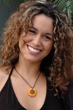 Carleth Keys interpreta Bay News 9 Newscaster