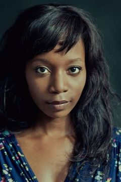 Priscilla Adade interpreta Aïssa