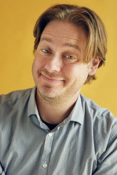 Tim Heidecker interpreta Whale Boat Captain Daniel Goobler
