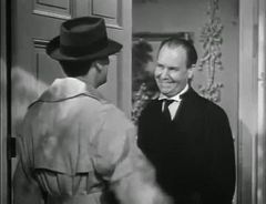 Charles Marsh interpreta Bystander at Drain (uncredited)