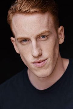 Kyle Gatehouse interpreta Pentagon Cook