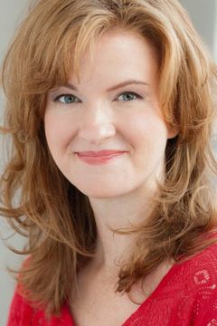 Nancy Nagrant interpreta Victor's Wife