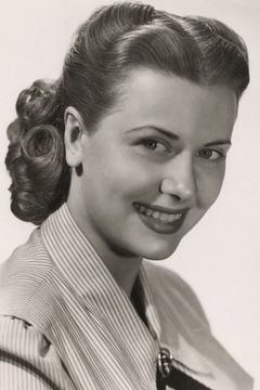 Helen Westcott interpreta Anne McKeever