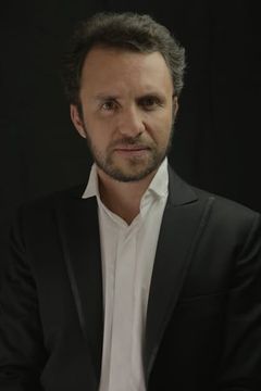 Jhon Álex Toro interpreta Ricardo Faro