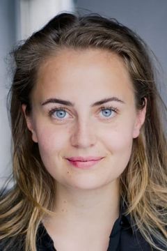 Olga von Luckwald interpreta Zoe Lanz