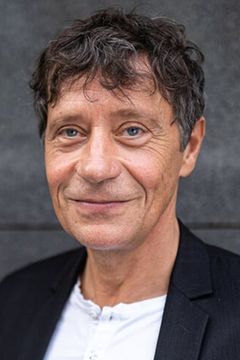 Pavel Kříž interpreta Marek Stefanski