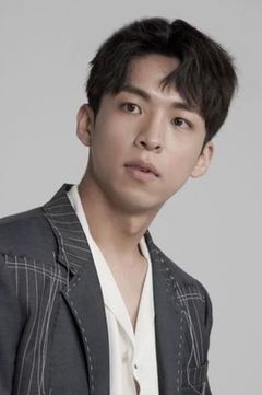 Joo Jong-hyuk interpreta Kim Jae-woo