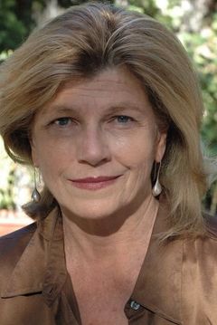 Jennifer Warren interpreta Francine Dunlop