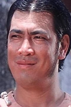 Shing Gwan-On interpreta Jing Mo Gym Student