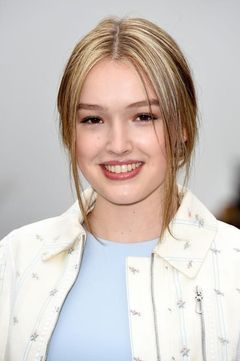 Maddison Brown interpreta Lily Parker