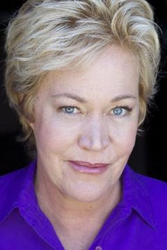 Diane Delano interpreta Bus Driver Betty Borman