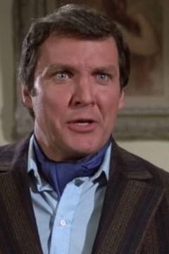 Jack Knight interpreta Dean Parker