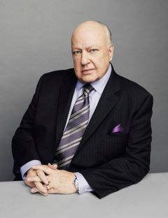 Roger Ailes interpreta Self (archive footage)