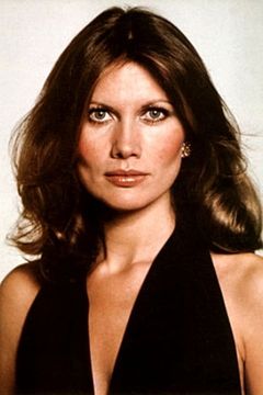 Maud Adams interpreta Octopussy