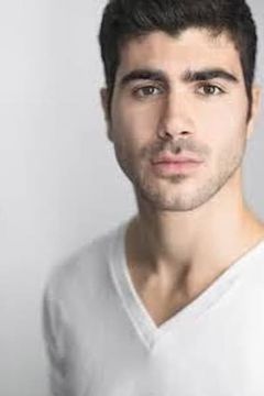 David Azar interpreta Theodore's Divorce Attorney