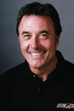 Gregory J. Barnett interpreta Jim Barnett