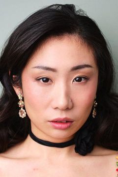 Lillian Zhou interpreta Receptinoist