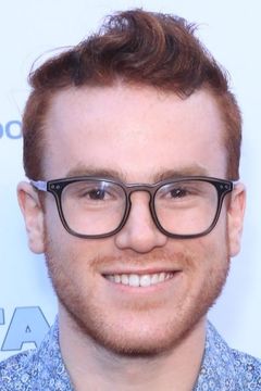 Justin Tinucci interpreta Laughing Kid