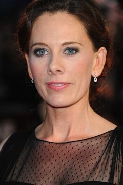 Kelly Marcel interpreta Teenage Girl #2