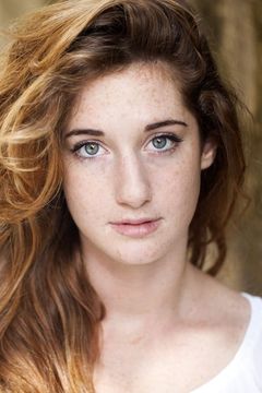 Federica Bau interpreta Young Aurora Marin