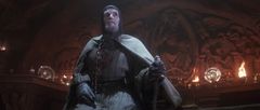 Robert Eddison interpreta Grail Knight