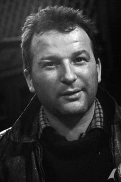 Gustaw Lutkiewicz interpreta Konior