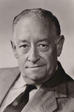 Charles Victor interpreta Theatre Manager
