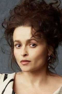 Helena Bonham Carter interpreta Queen Elizabeth