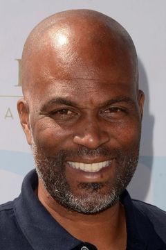Chris Spencer interpreta Jimmy Stubbs