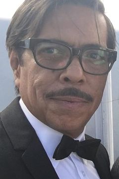 Ramón Franco interpreta Senor Villarreal
