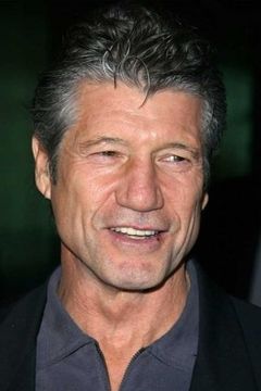 Fred Ward interpreta Jupiter