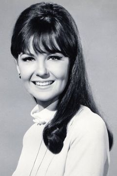 Shelley Fabares interpreta Suzy Parker