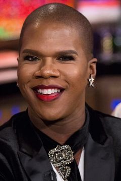 Miss Lawrence interpreta Wanda