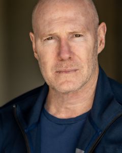 Jeff LeBeau interpreta Murphy / Railroad Foreman (voice)