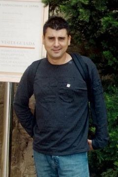 Txema Moscoso interpreta Escarabeo (voz)
