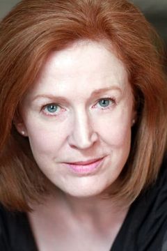 Elaine Caulfield interpreta Assistant doctor