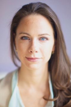 Barbara Pierce Bush interpreta Self (archive footage) (uncredited)