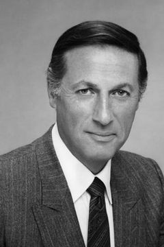 Lloyd Bochner interpreta Baggett