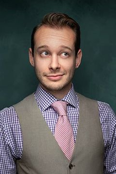 Colin Allen interpreta Bookstore Nerd
