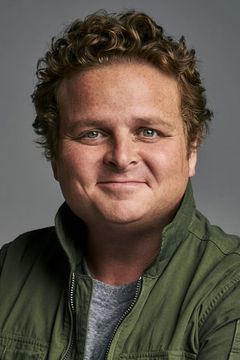 Patrick Renna interpreta Jordan (voice)