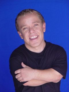 Luigi Francis Shorty Rossi interpreta Augie