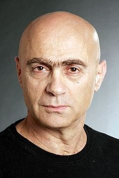 Salim Daw interpreta Mohamed Al Fayed