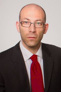 Walter Rivetti interpreta Padre di Noor (voice)