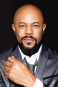 Rockmond Dunbar interpreta Michael Grant