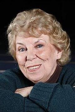 Louise Harrison interpreta Parade Child