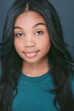 Alyssa Cheatham interpreta Olivia