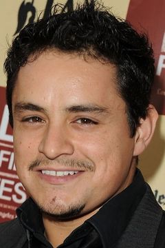 Jesse Garcia interpreta Detective Ranie
