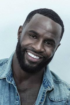 Terrence Terrell interpreta Corey Smith