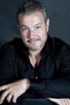 Julio Jordán interpreta General Ramirez